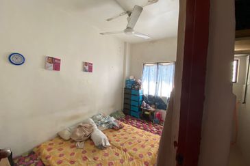 Taman Harmoni 2 Flat