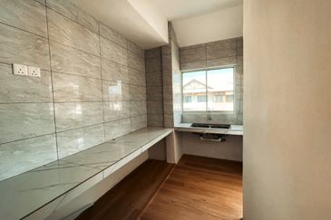 Pangsapuri Jasa, Mutiara Rini