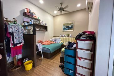 Semi D Setia Tropika For Sale