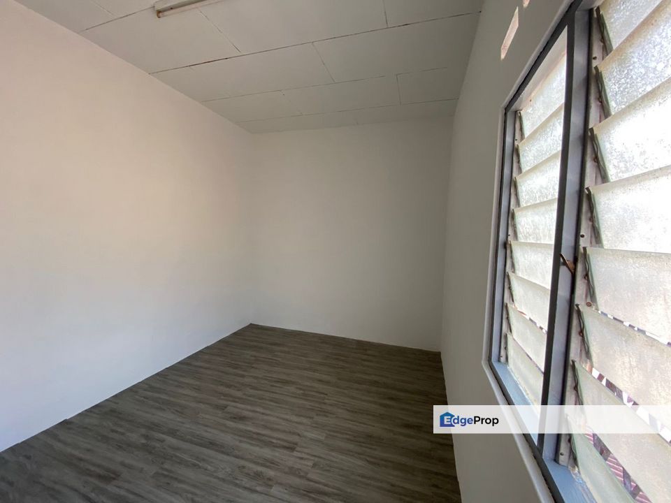 TAMAN MEGAH, KLUANG  DOUBLE STOREY LOW COST TERRACE HOUSE, Johor, Kluang