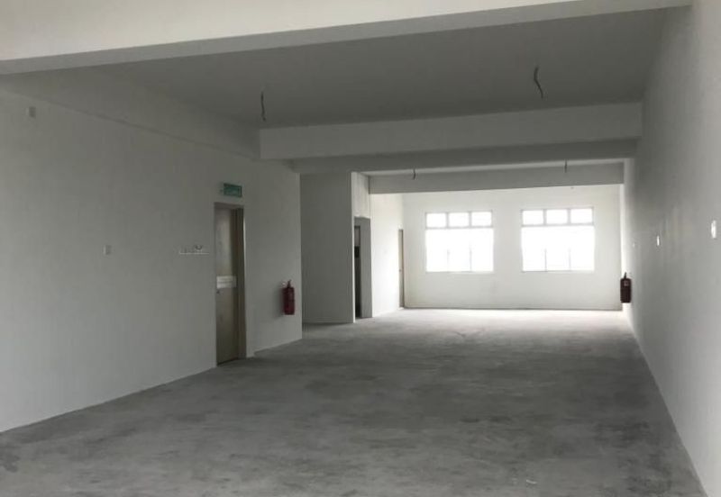 Taman Mount Austin Commercial