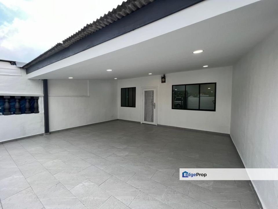 Single Storey Low Cost Ulu Tiram, Johor, Ulu Tiram