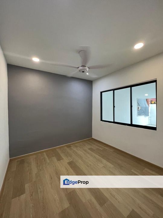 Single Storey Low Cost Ulu Tiram, Johor, Ulu Tiram