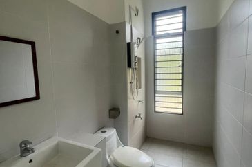 Austin Residence @Taman Mount Austin