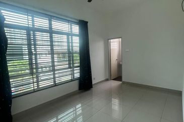 Austin Residence @Taman Mount Austin