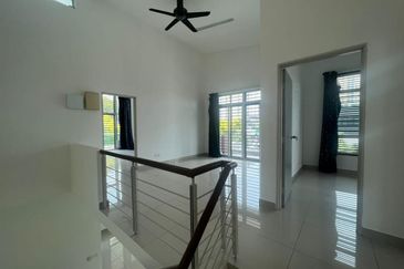 Austin Residence @Taman Mount Austin