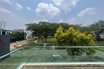 Austin Residence @Taman Mount Austin