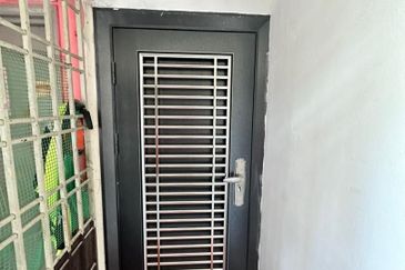 Flat Tasek 64, Bandar Baru Seri Alam