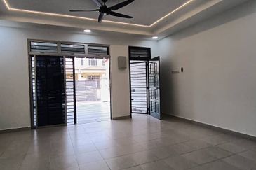 Austin Residence @Taman Mount Austin