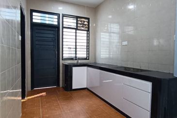 Austin Residence @Taman Mount Austin