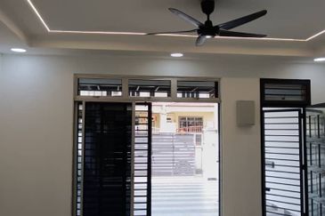 Austin Residence @Taman Mount Austin