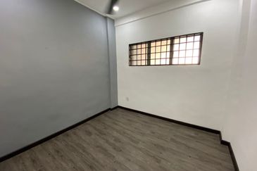 Taman Harmoni 2 Flat