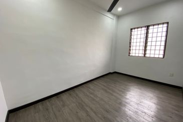 Taman Harmoni 2 Flat