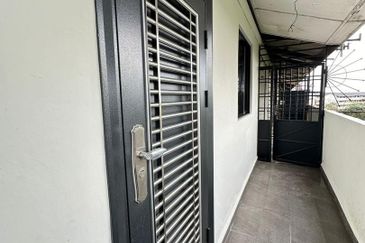 Blok 53 Flat Taman Tun Aminah For Sales