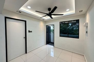 Blok 53 Flat Taman Tun Aminah For Sales