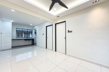 Blok 53 Flat Taman Tun Aminah For Sales