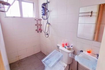 Suri Puteri Serviced Apartment