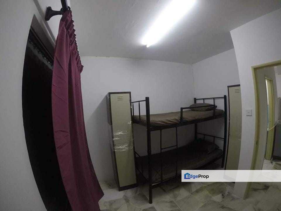 Apartment Lili Mutiara Residensi Warnasari Puncak Alam nr Alam Suria, Selangor, Bandar Puncak Alam