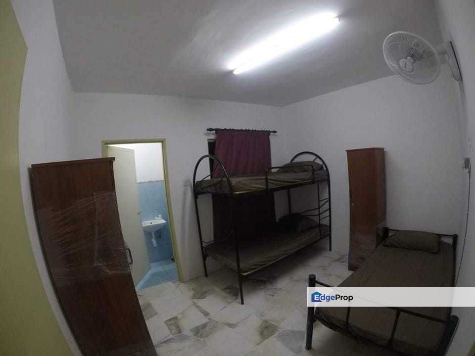 Apartment Lili Mutiara Residensi Warnasari Puncak Alam nr Alam Suria, Selangor, Bandar Puncak Alam