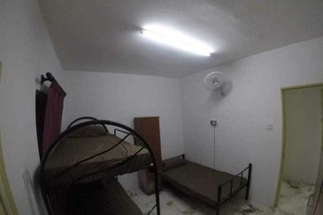 Residensi Warnasari 1