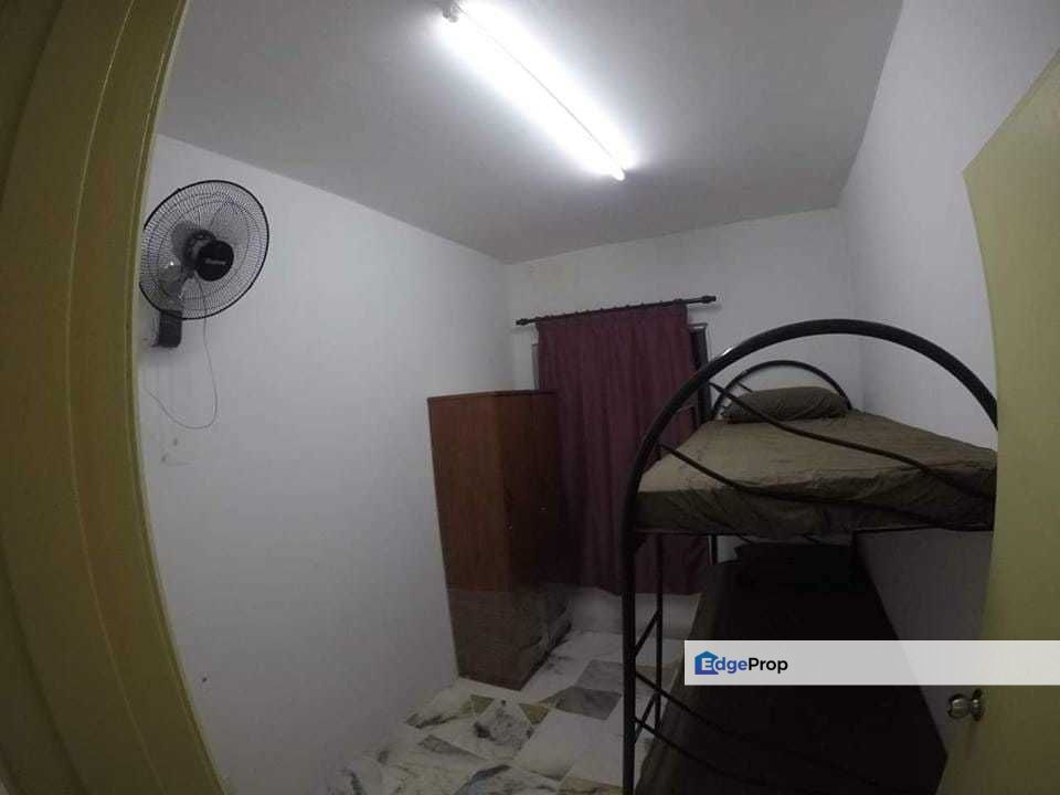 Apartment Lili Mutiara Residensi Warnasari Puncak Alam nr Alam Suria, Selangor, Bandar Puncak Alam