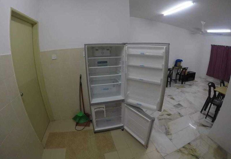 Residensi Warnasari 1