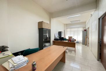 Dataran Otomobil, Seksyen 15