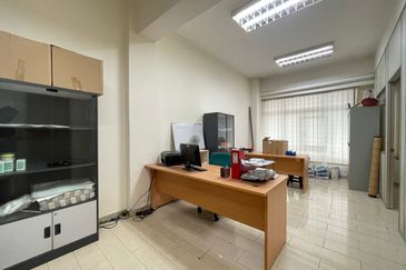 Dataran Otomobil, Seksyen 15