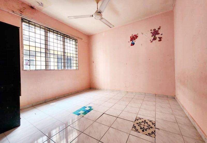 Flat PKNS Seksyen 19