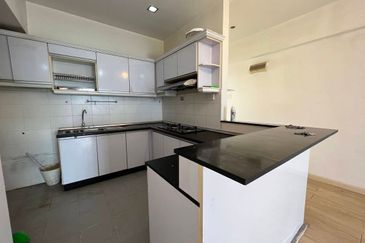 Suri Puteri Serviced Apartment