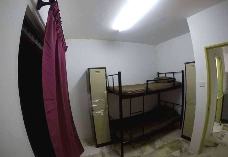 Residensi Warnasari 3