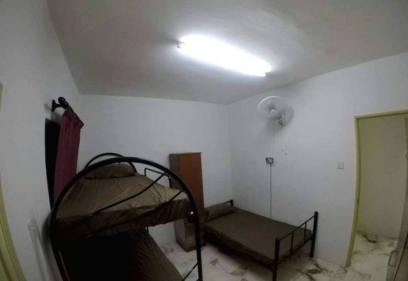 Residensi Warnasari 3