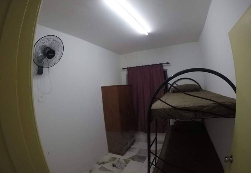 Residensi Warnasari 3