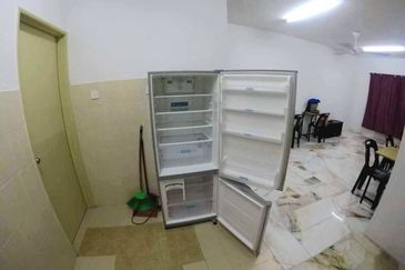 Residensi Warnasari 3