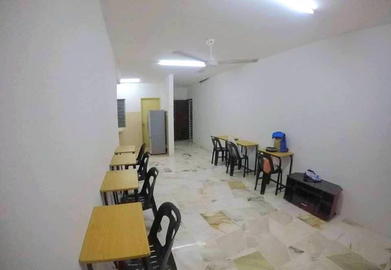 Residensi Warnasari 3