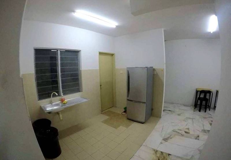 Residensi Warnasari 3