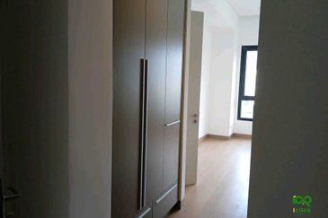 Lucentia Residences @ BBCC