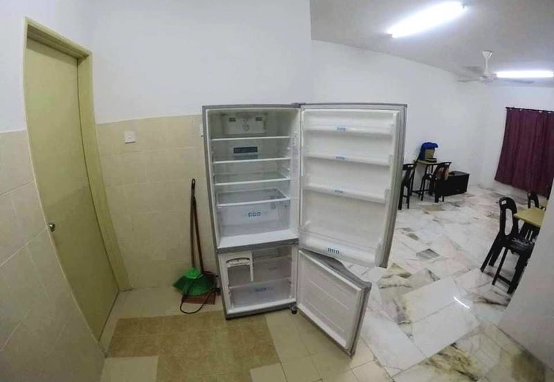 Residensi Warnasari 2