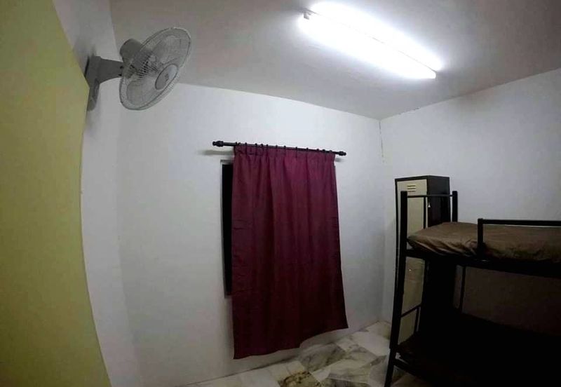 Residensi Warnasari 2