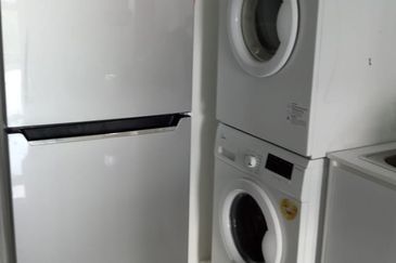 V12 Sovo (Menara Suria)