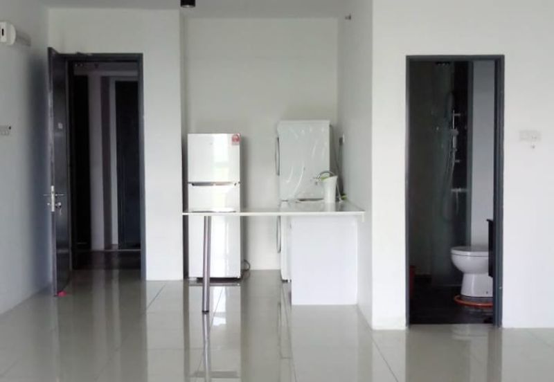 V12 Sovo (Menara Suria)