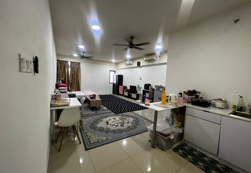 V12 Sovo (Menara Suria)