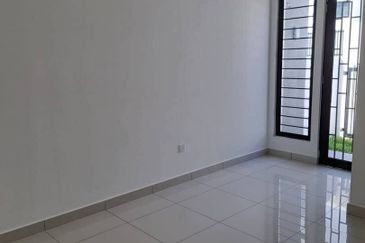 Elmina Green Three @ City of Elmina