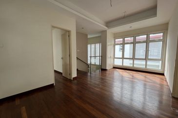 Casa Idaman, Setia Alam