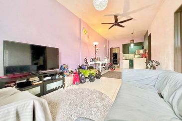 Residensi Warnasari 2