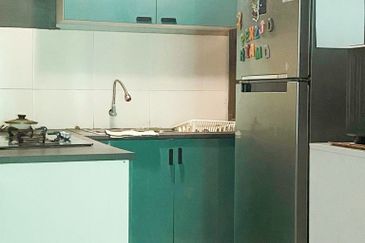 Residensi Warnasari 2