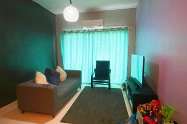 Residensi Warnasari 2