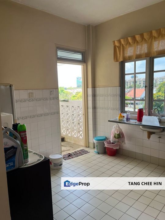 Pangsapuri Kesuma, Bandar Kinrara, Puchong Jaya, Selangor, Bandar Kinrara Puchong