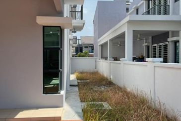 Periwinkle @ Bandar Rimbayu