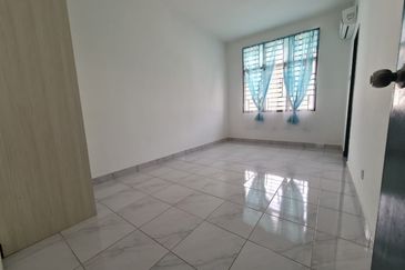 2 Sty Idaman Warisan Alam Perdana Puncak Alam